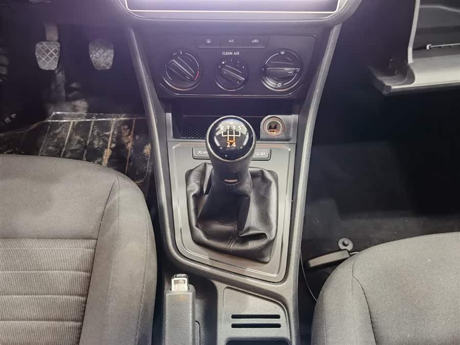 Volkswagen Lavida 2021 car image #14