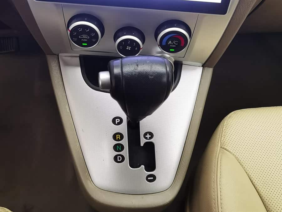 现代 途胜 2014 汽车图片 #14