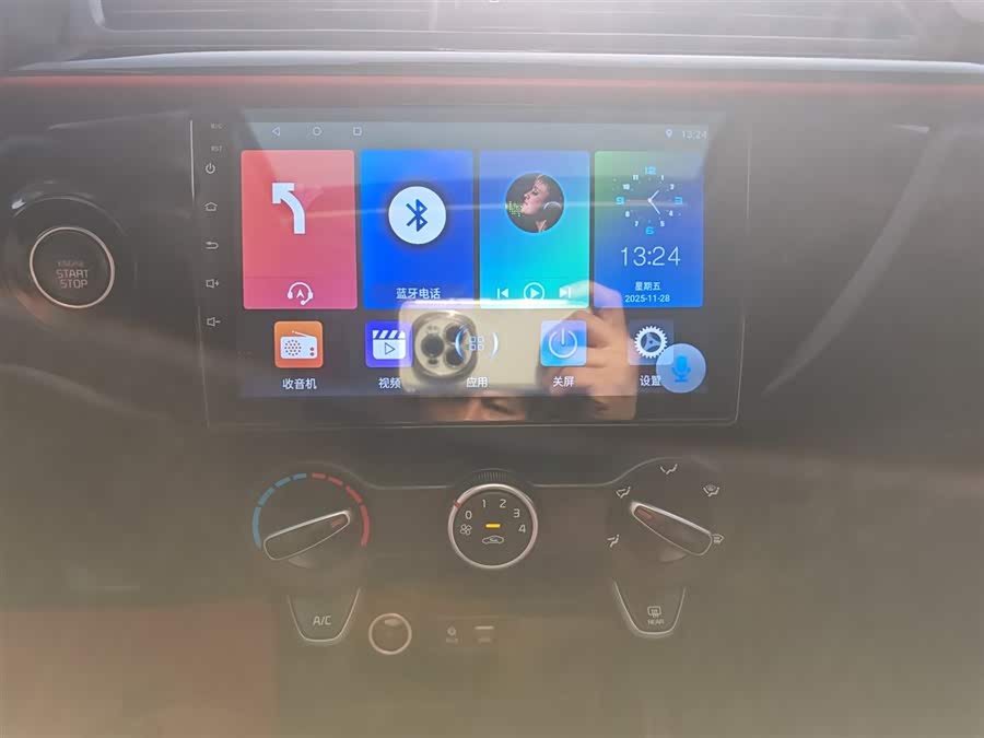 Kia Rio Cross 2018 صورة سيارة #14