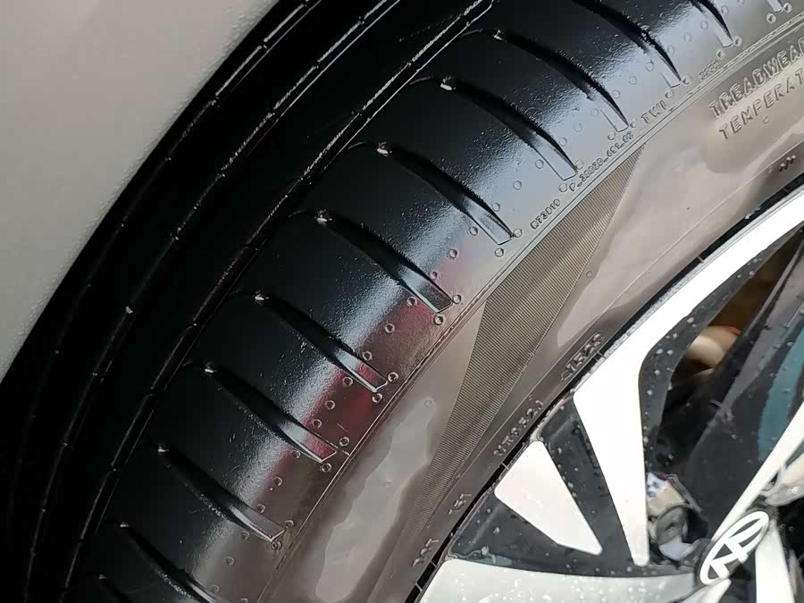 Volkswagen ID.6 Crozz 2024 #14 Volkswagen ID.6 Crozz 2024 car image #14