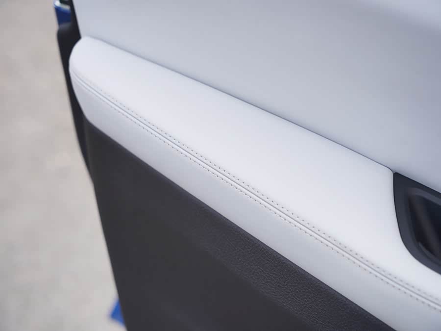 BMW M5 2012 #14 BMW M5 2012 car image #14