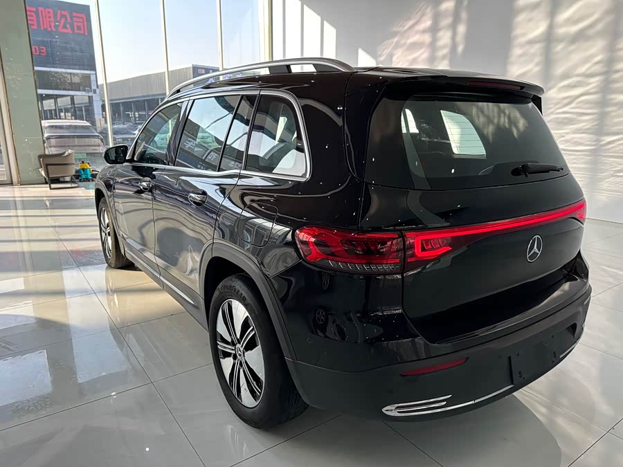 Mercedes-Benz EQB Class 2023 #14 Mercedes-Benz EQB Class 2023 car image #14