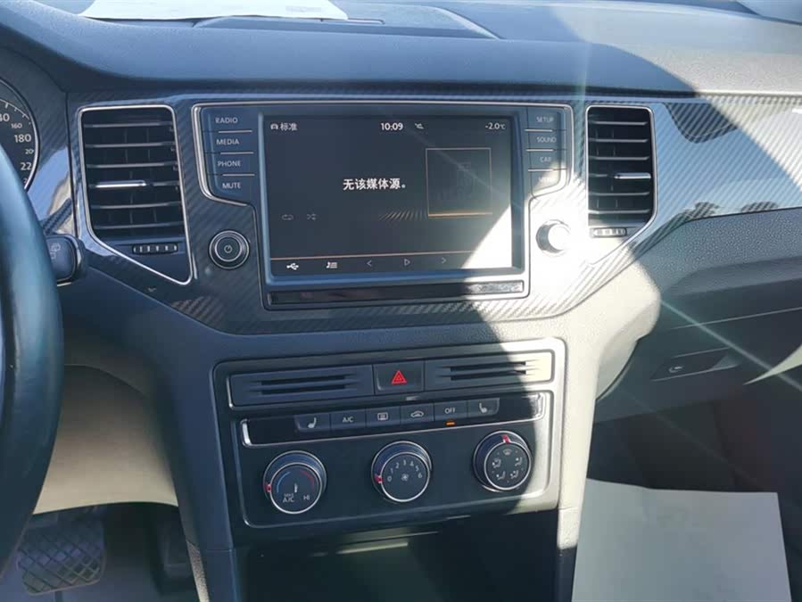 大众 高尔夫·嘉旅 2016 汽车图片 #14