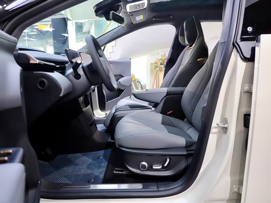 极氪 极氪X 2024 汽车图片 #14