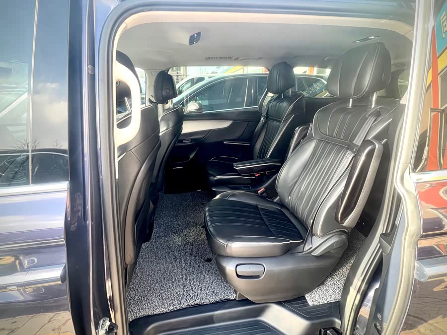 荣威 荣威iMAX8 2022 汽车图片 #14