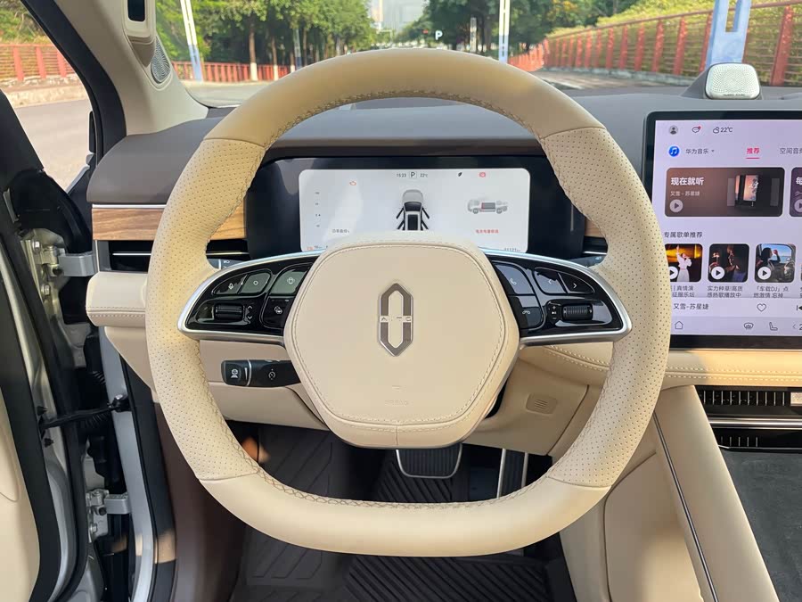 AITO 问界 问界M7 2023 汽车图片 #14