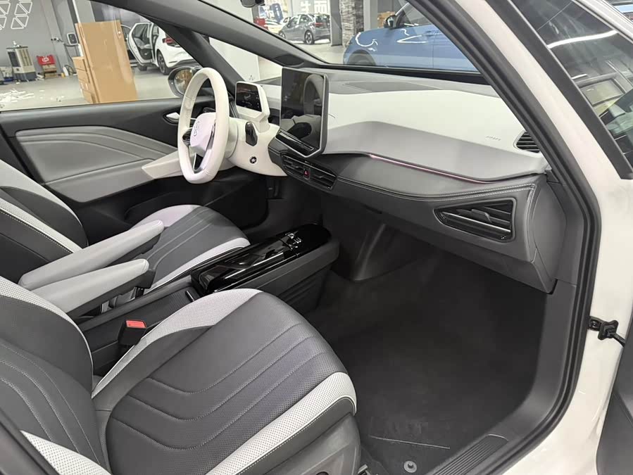 Volkswagen ID.3 2024 #14 Volkswagen ID.3 2024 car image #14