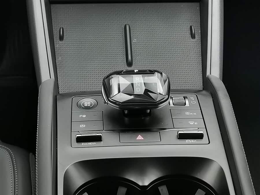 BYD Qin L 2025 #14 BYD Qin L 2025 car image #14