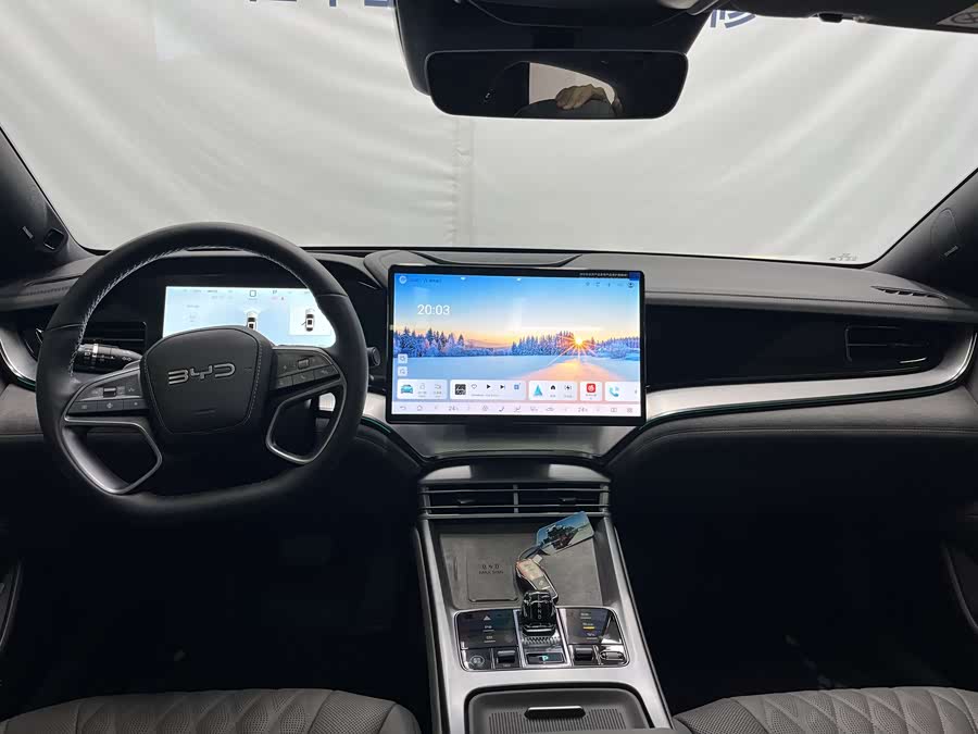 BYD Seal 07 DM-i 2025 car image #14