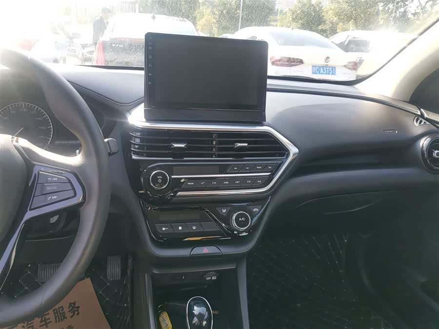 Changan Alsvin 2020 #14 Changan Alsvin 2020 car image #14