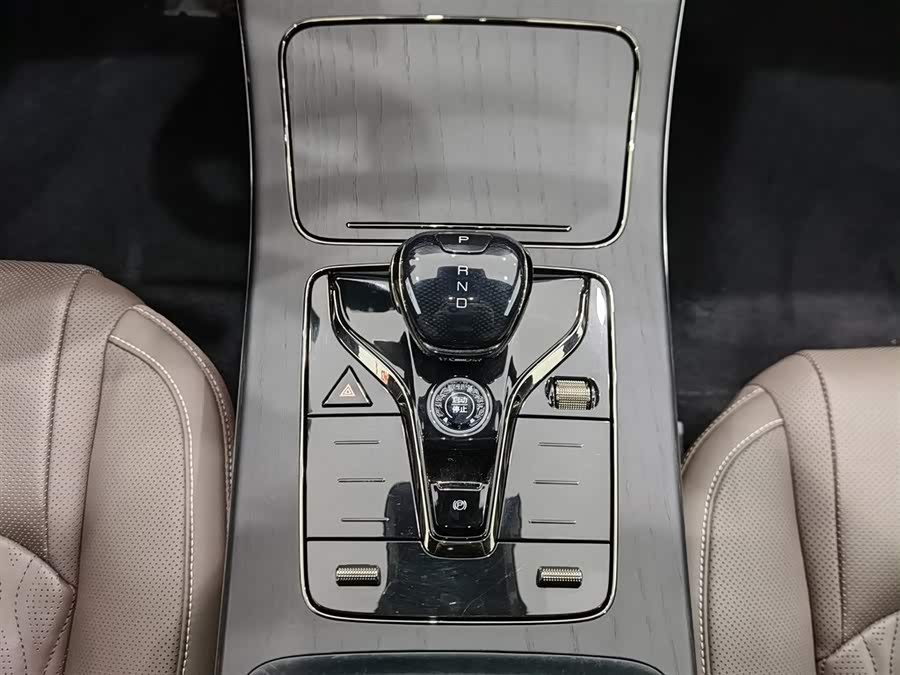 BYD Han 2021 car image #14