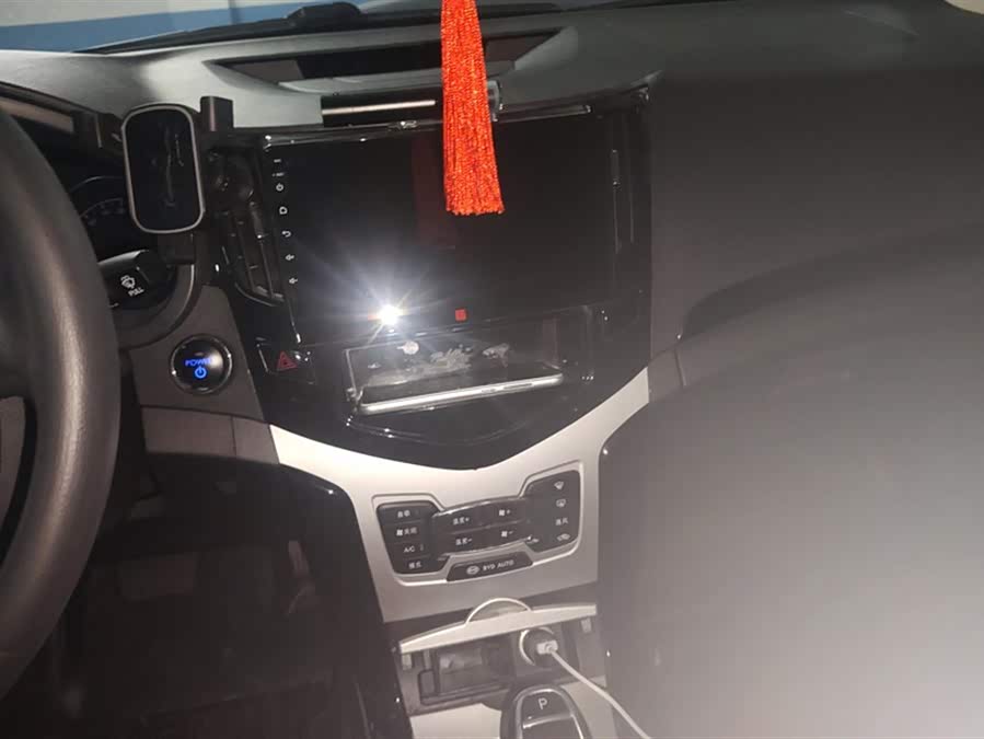 BYD e5 2016 #14 BYD e5 2016 car image #14