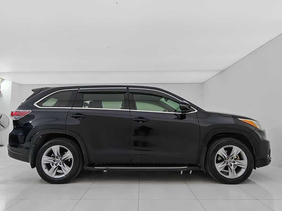 Toyota Highlander 2015 #14 Toyota Highlander 2015 car image #14