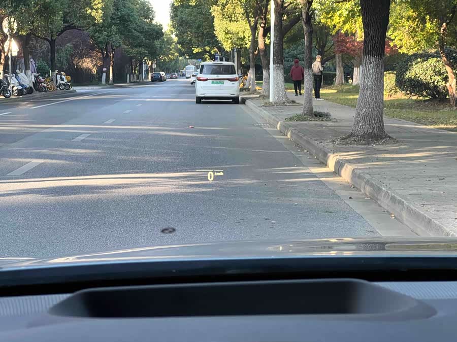 BMW 6 Series GT 2020 immagine di auto #14