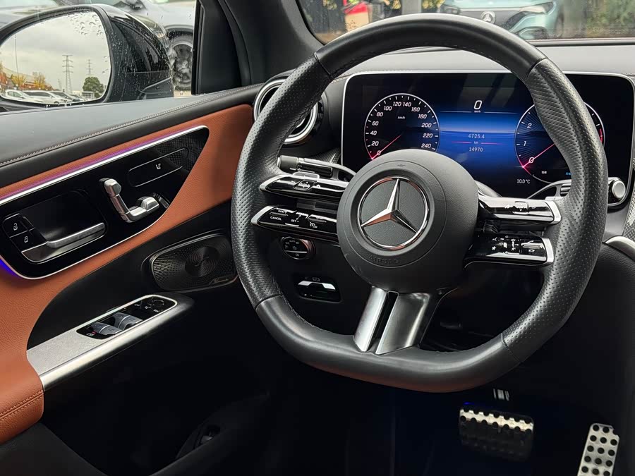 Mercedes-Benz GLC Coupe 2024 #14 Mercedes-Benz GLC Coupe 2024 صورة سيارة #14