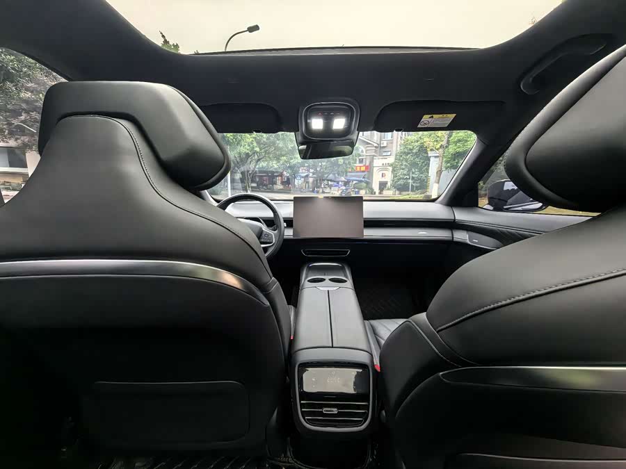 Deepal S07 2023 car image #14