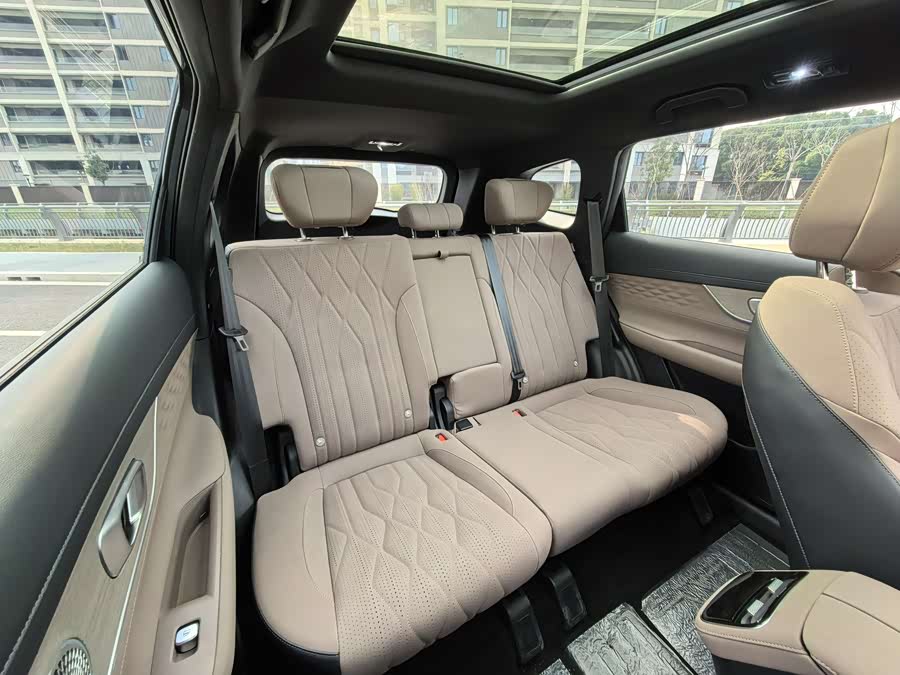 Chery Tiggo 8 Plus 2024 image de voiture #14