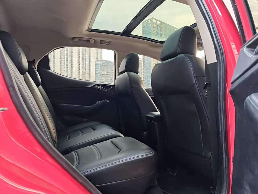 BYD Yuan New Energy 2018 car image #14