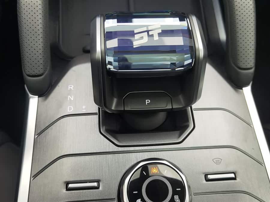 Jetour Traveller 2024 car image #14