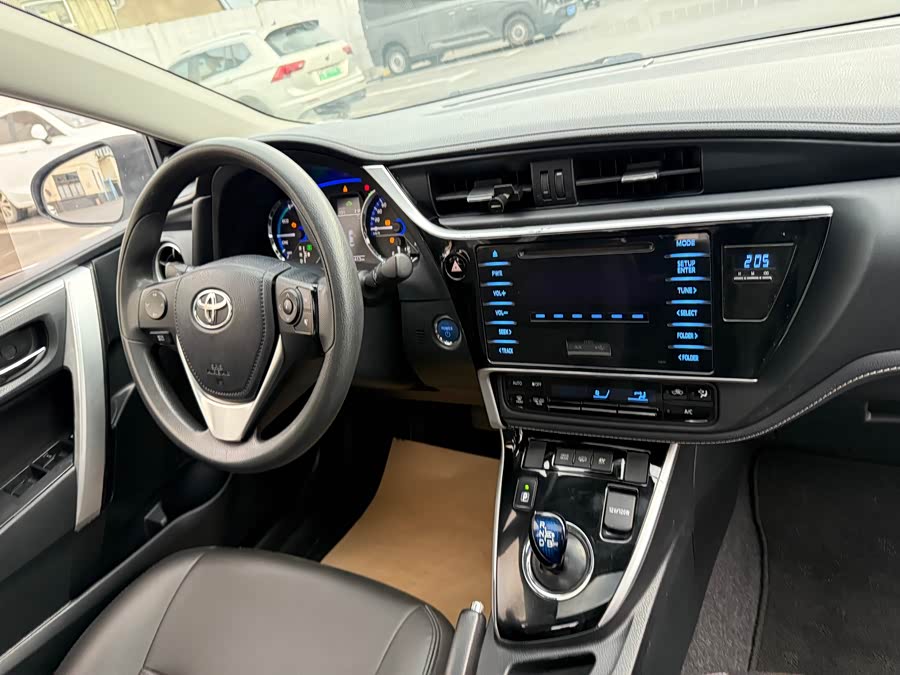 Toyota Corolla Hybird E+ 2020 immagine di auto #14