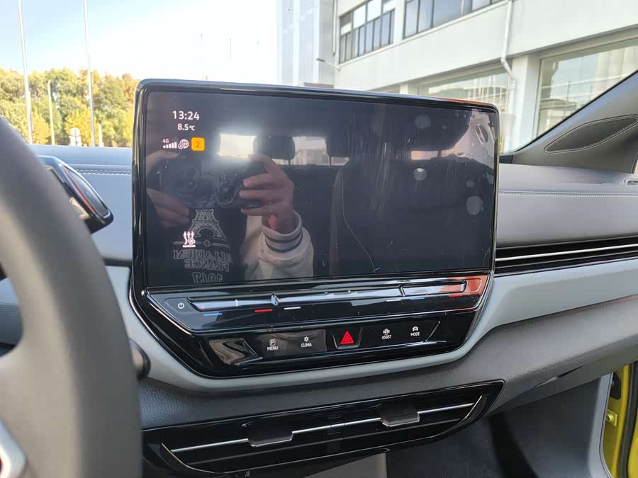 Volkswagen ID.4 X 2021 صورة سيارة #14