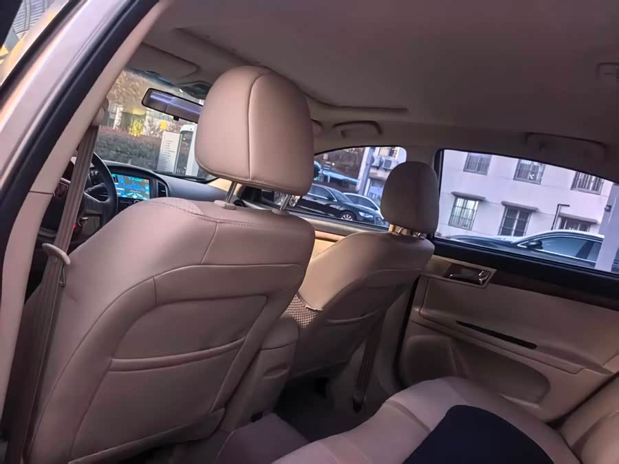 Roewe 350 2015 imagem de carro #14