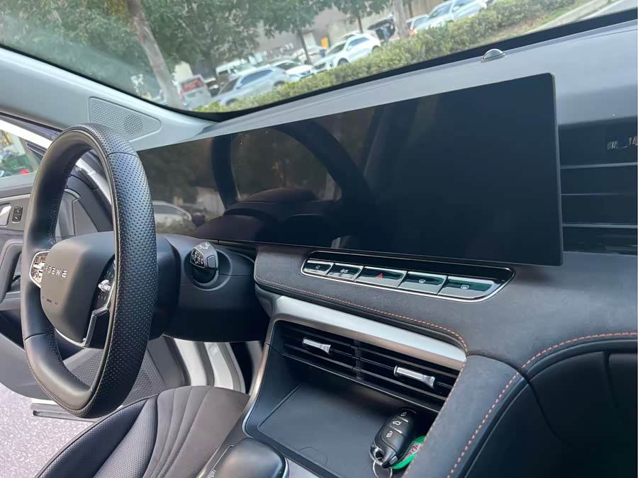 Roewe D5X DMH 2024 car image #14