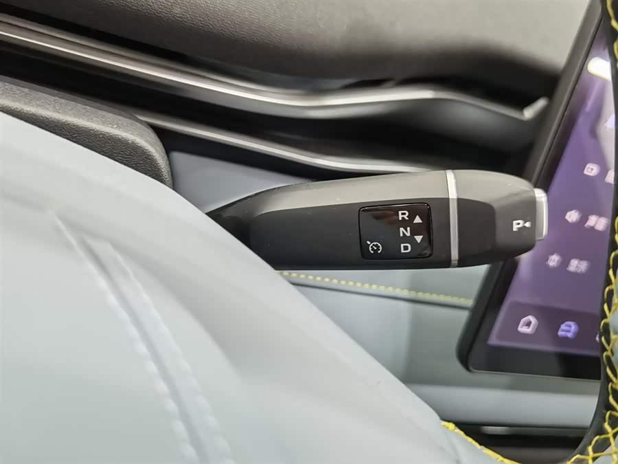 Deepal S05 2024 car image #14