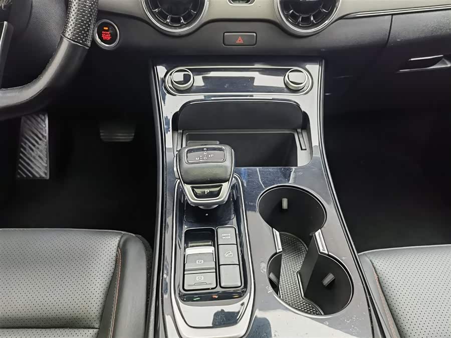 Forthing T5 EVO 2020 car image #14
