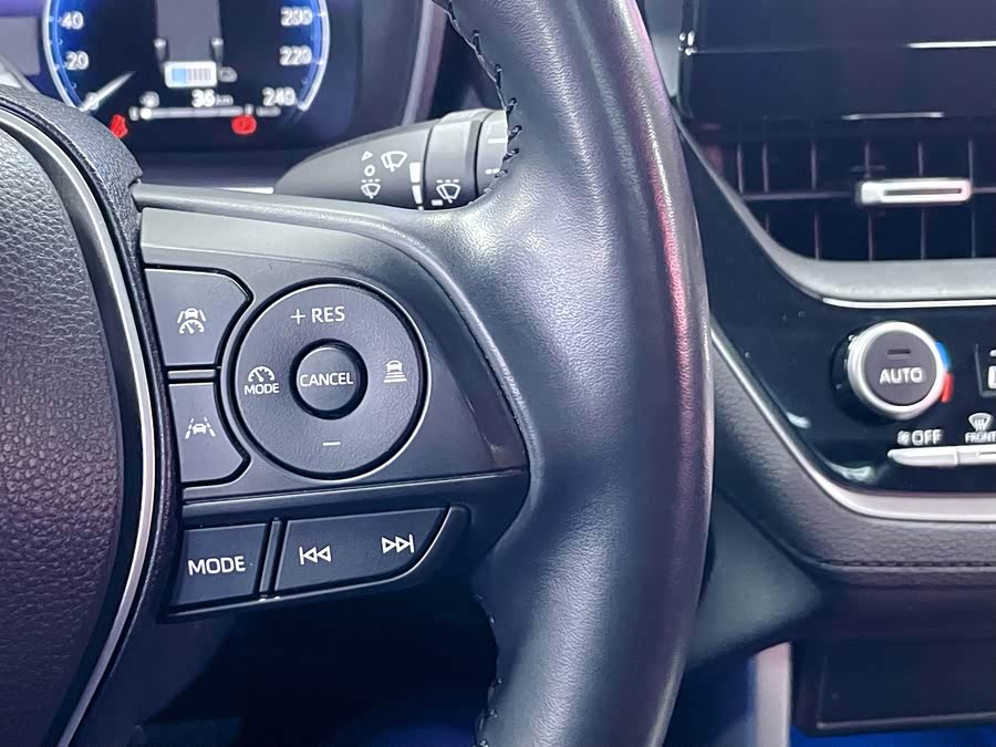 Toyota Frontlander 2023 #14 Toyota Frontlander 2023 immagine di auto #14