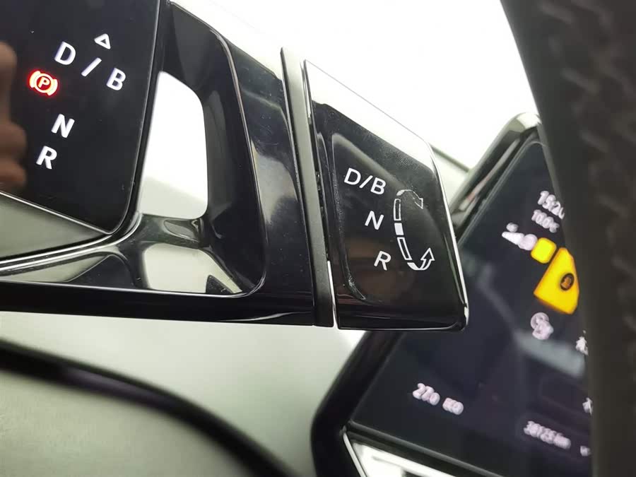 Volkswagen ID.3 2024 #14 Volkswagen ID.3 2024 car image #14