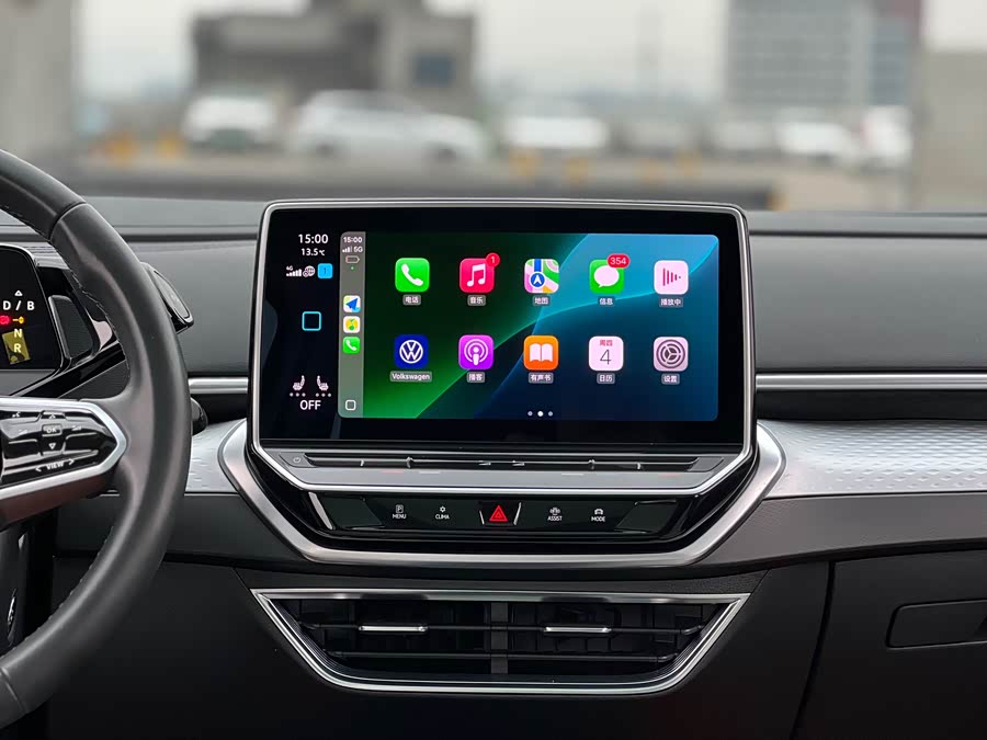 Volkswagen ID.6 X 2021 #14 Volkswagen ID.6 X 2021 car image #14