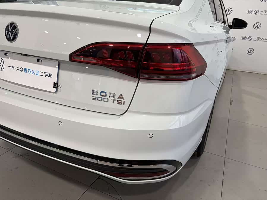 Volkswagen Bora 2024 car image #14