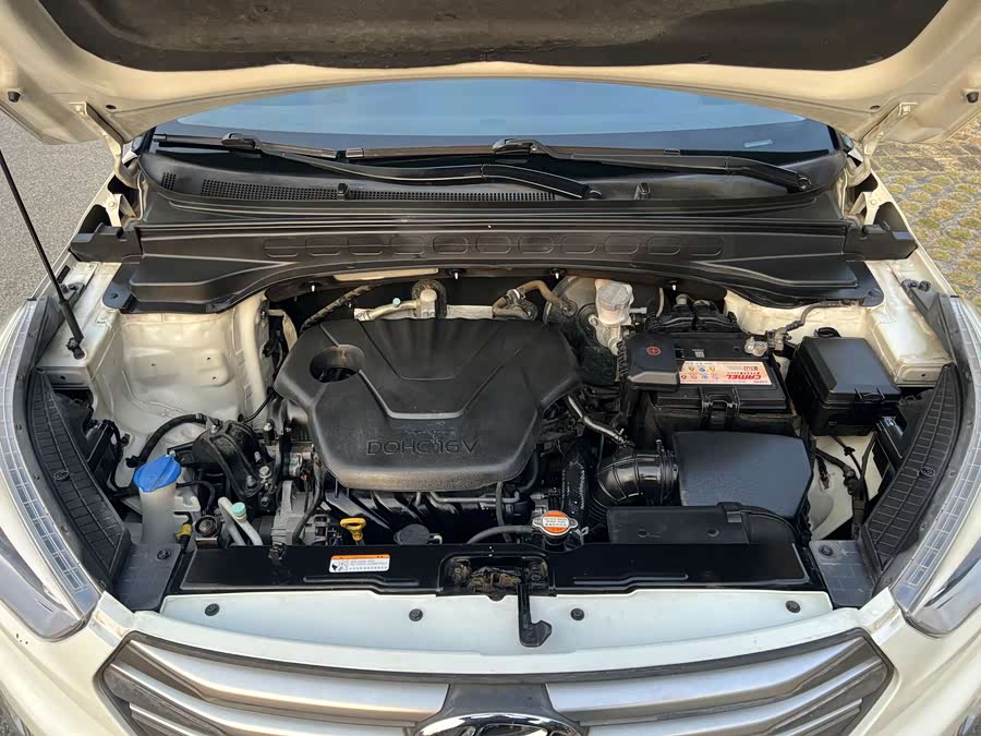 Hyundai ix25 2015 car image #14