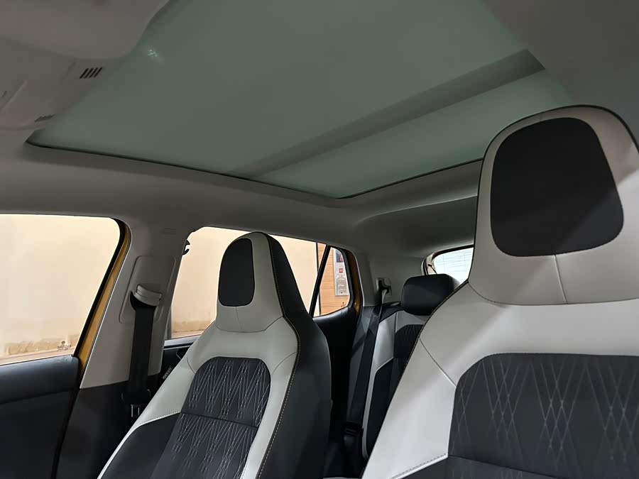 Volkswagen T-Cross 2021 #14 Volkswagen T-Cross 2021 car image #14