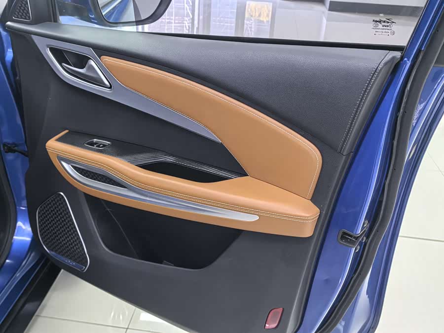 众泰 众泰T300 2017 汽车图片 #14