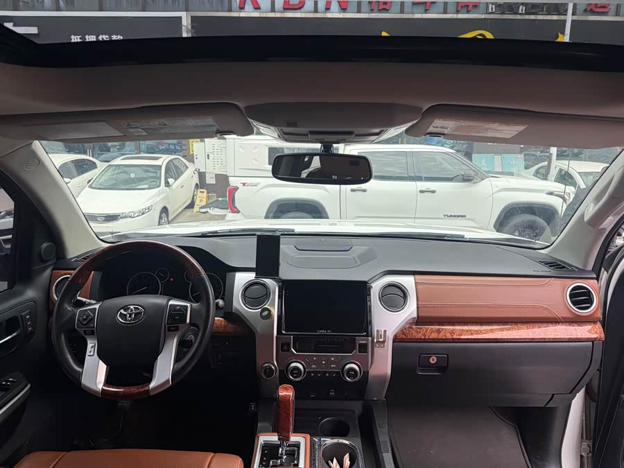 Toyota Tundra 2016 image de voiture #14