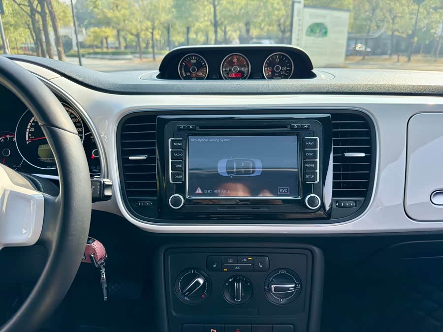 Volkswagen Beetle 2013 immagine di auto #14