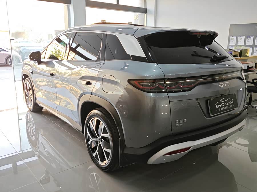 BYD SongL DM-i 2025 car image #14