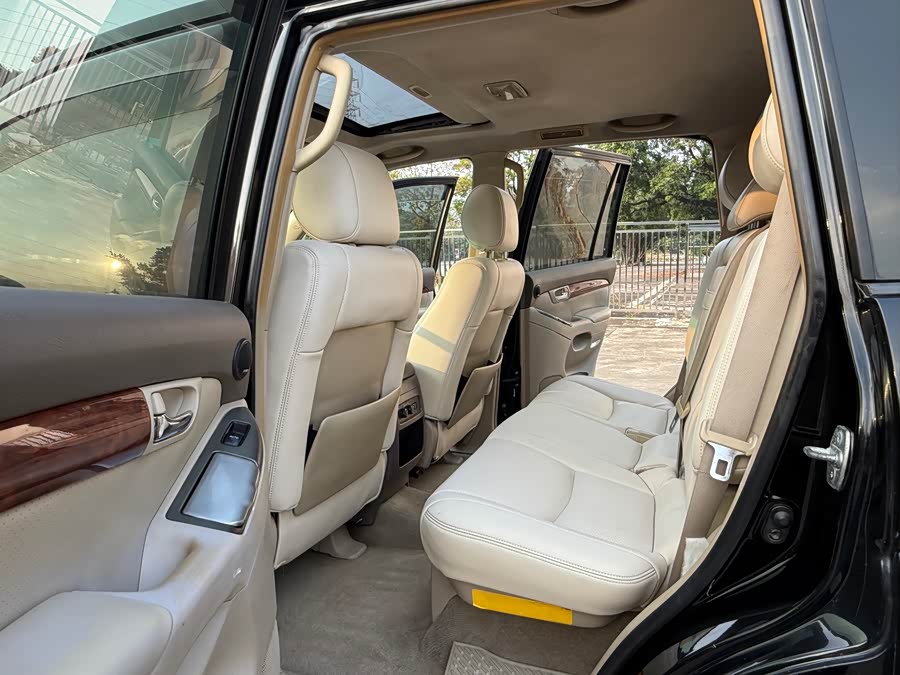 Toyota Prado (Imported) 2005 car image #14