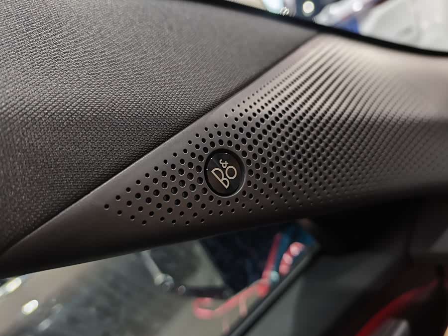 Ford Edge 2023 car image #14