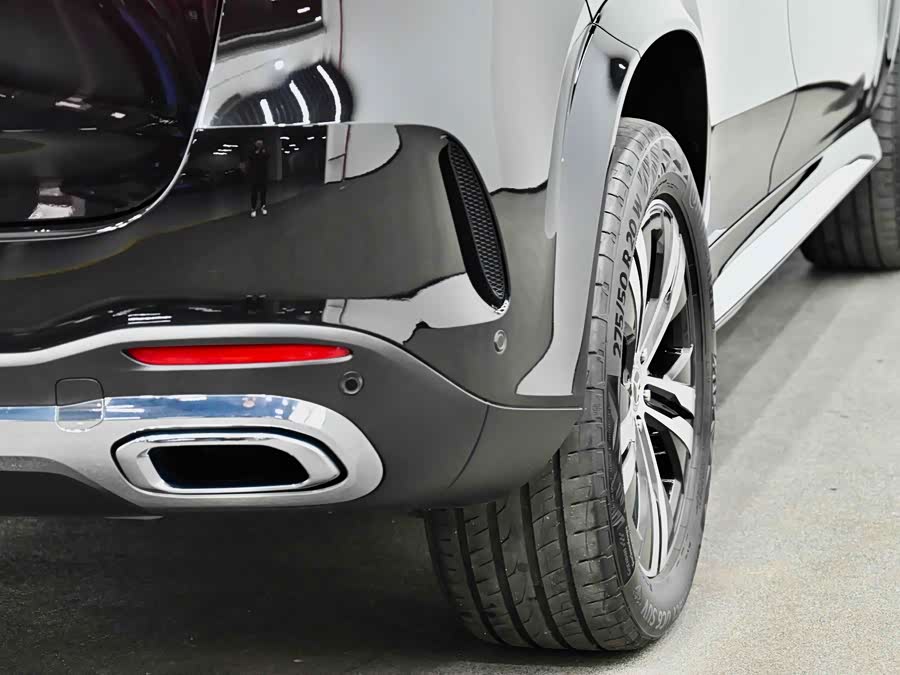 Mercedes-Benz GLE Class New Energy 2023 car image #14