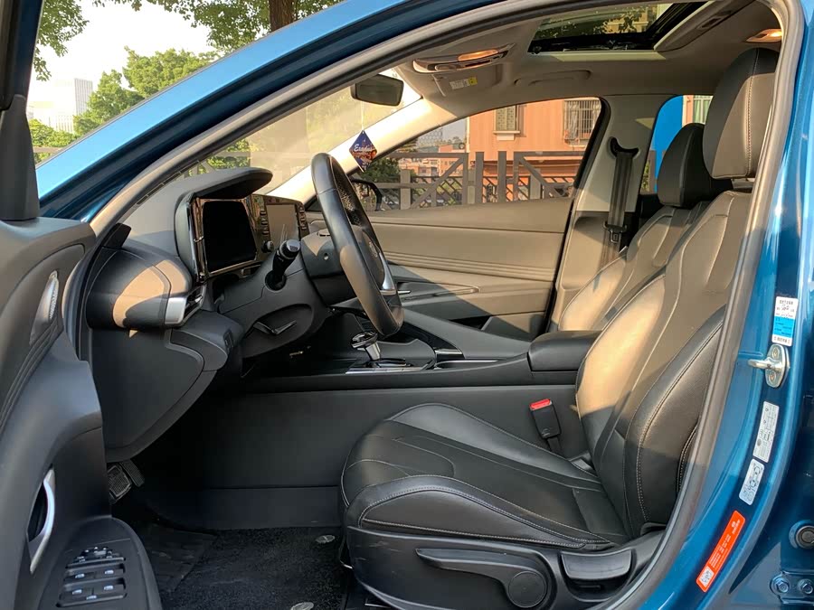 Hyundai Elantra 2020 immagine di auto #14