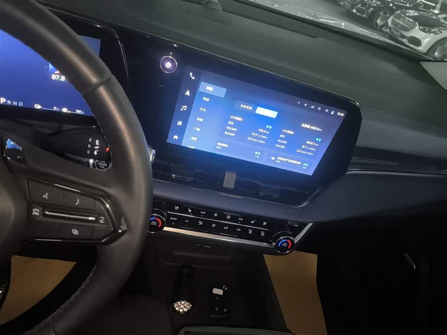 Chevrolet Equinox Plus 2025 #14 Chevrolet Equinox Plus 2025 car image #14