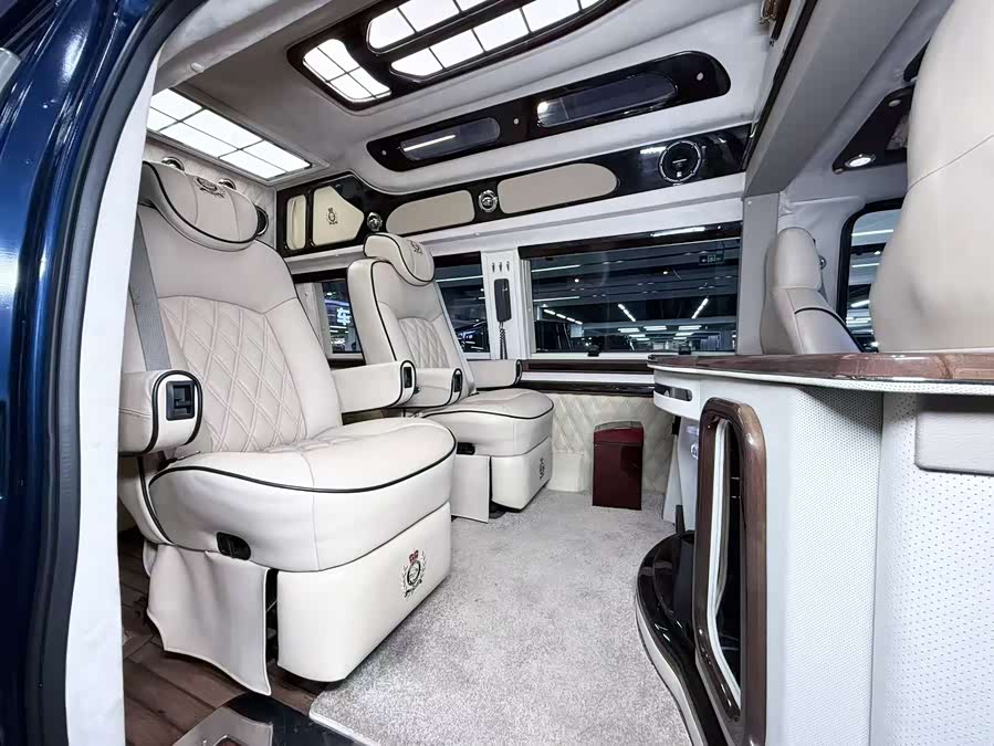 Ford E350 2015 imagem de carro #14