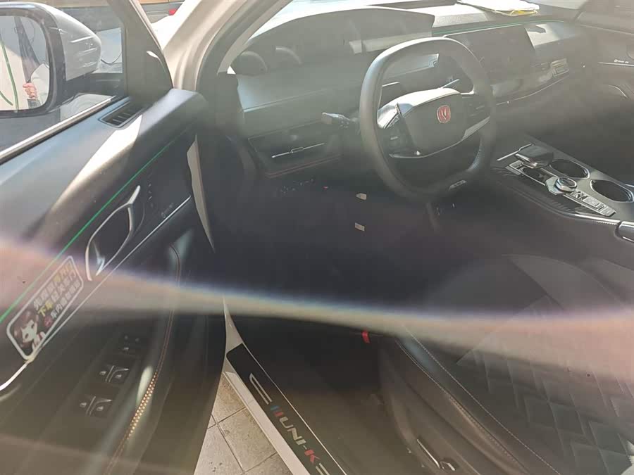 Changan UNI-K iDD 2022 immagine di auto #14