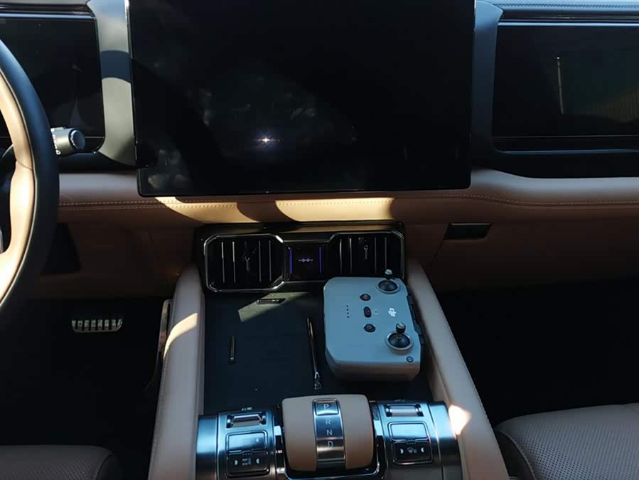 FangChengBao Leopard 8 2025 #14 FangChengBao Leopard 8 2025 car image #14