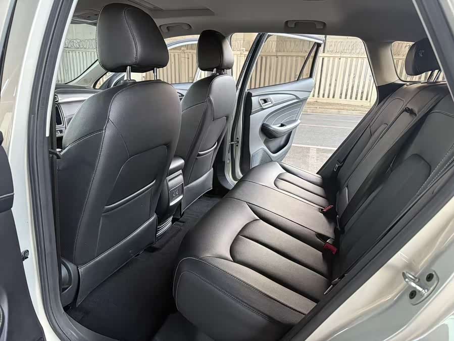 荣威 荣威Ei5 2019 汽车图片 #14