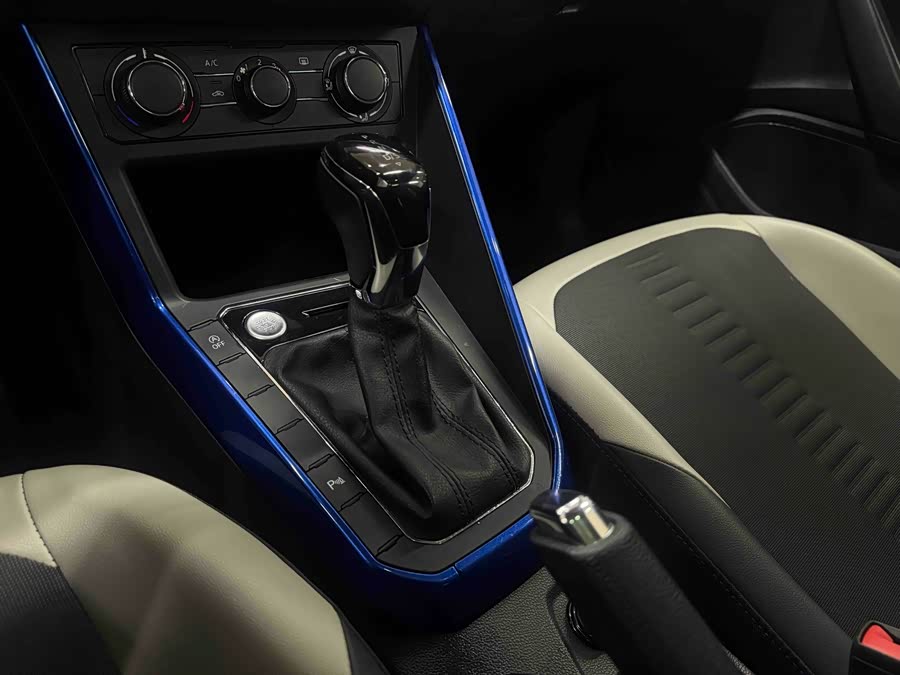 Volkswagen Polo 2021 immagine di auto #14