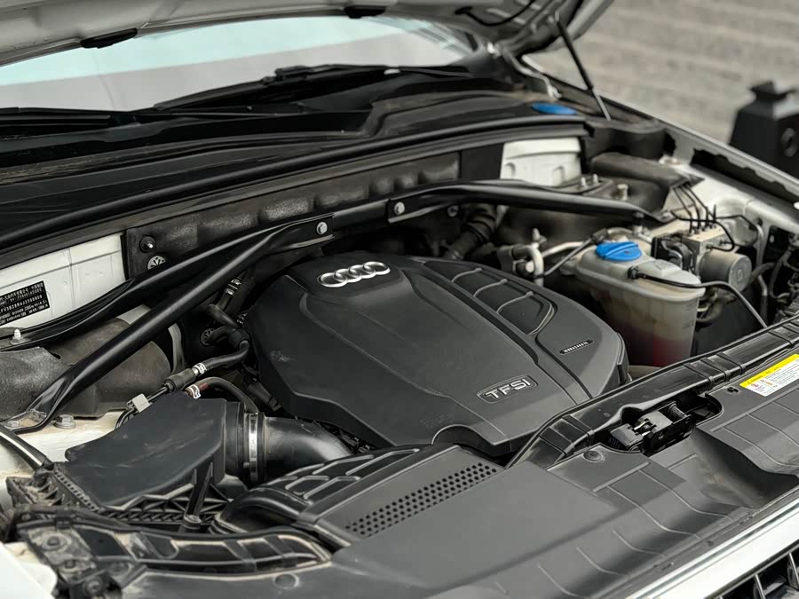 Audi Q5 2018 изображение автомобиля #14